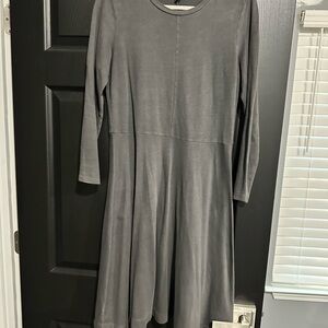 Gap A-line Knit dress size Medium Sleeved Grey